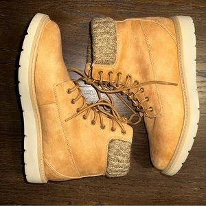 Women’s cliffs by white mountain boots